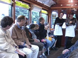 Zum Stadtgeburtstag in der Straßenbahn